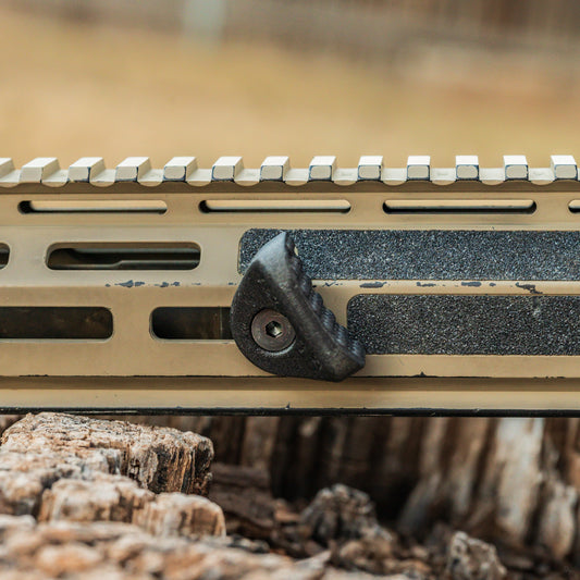 DT "The Solo" M-LOK Thumb Rest