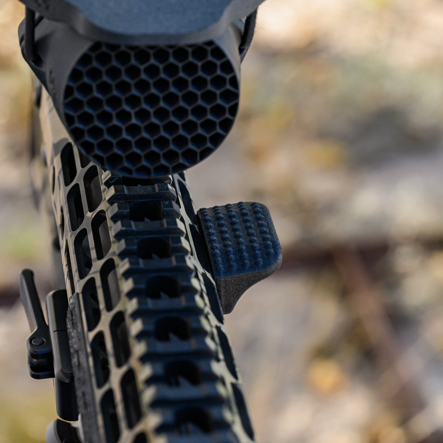 DT "The Justin" M-LOK Thumb Rest