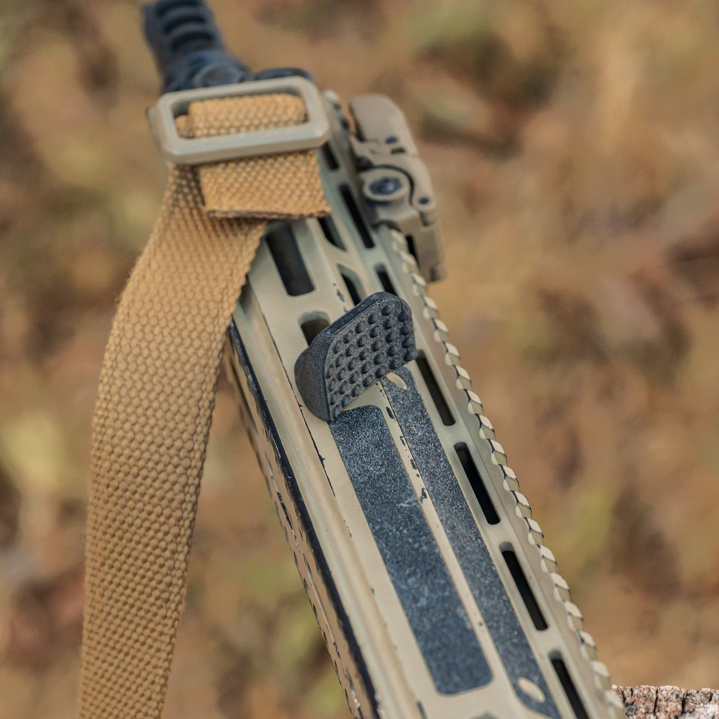 DT "The Solo" M-LOK Thumb Rest