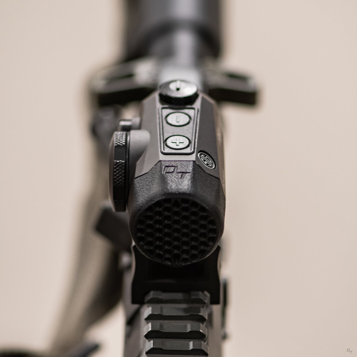 DT ARD - Sig Sauer Romeo 5